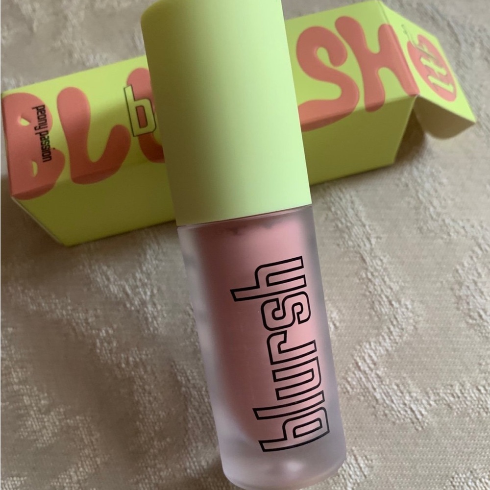 Made by Mitchell Blursh Cream Liquid Gel Blush in Peony Passion BNIB